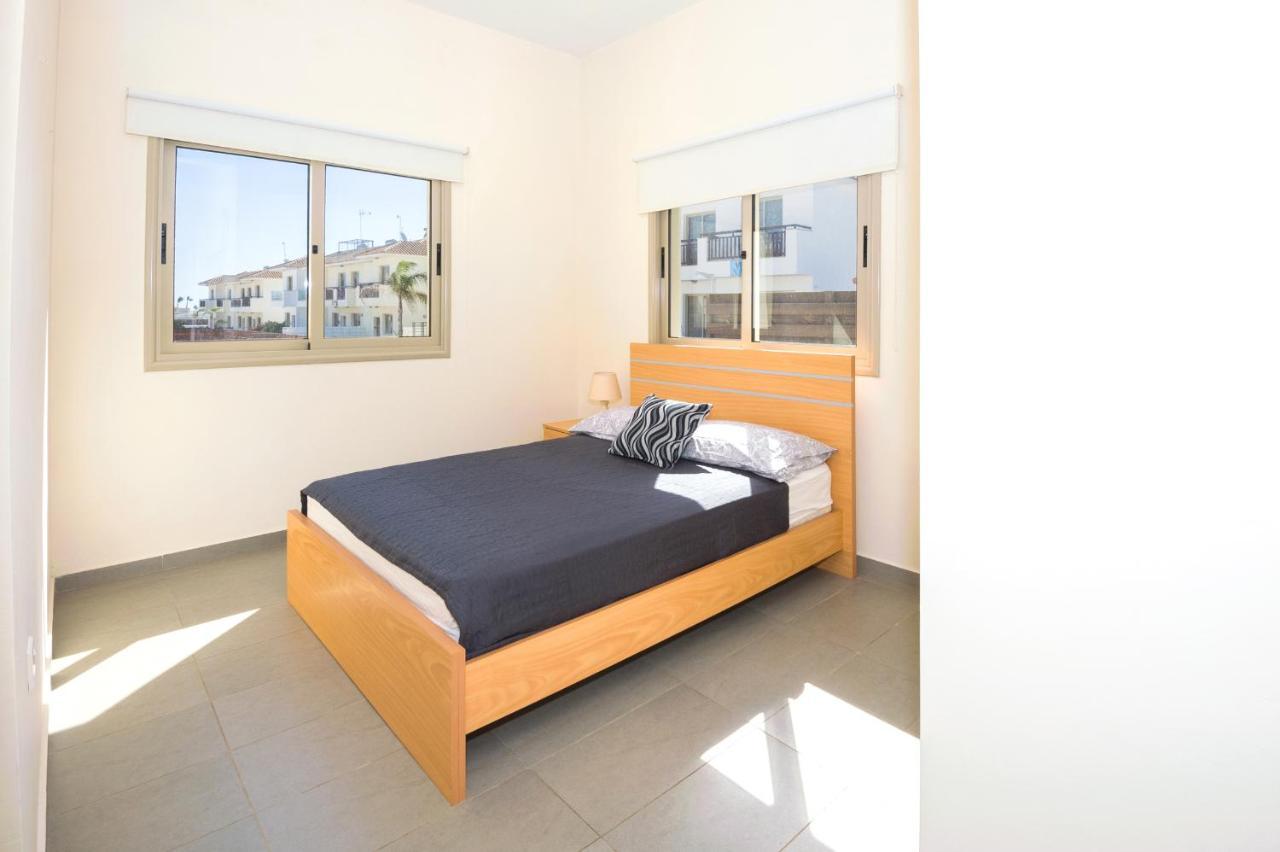 Bowker Apartment Протарас Экстерьер фото