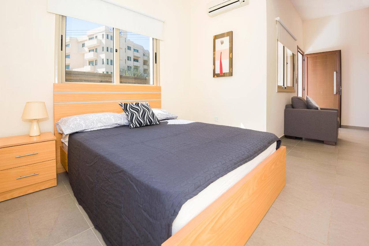 Bowker Apartment Протарас Экстерьер фото