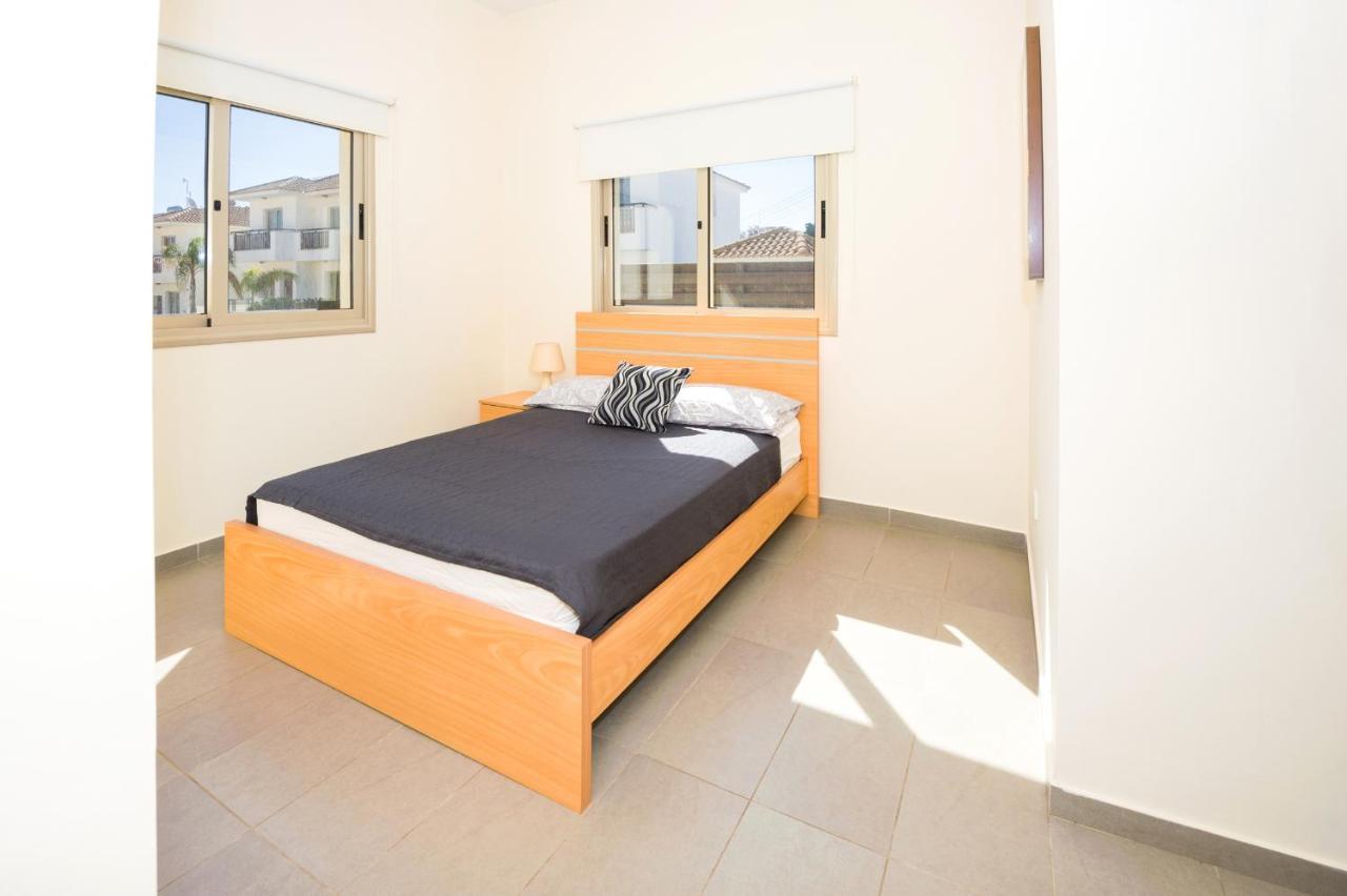 Bowker Apartment Протарас Экстерьер фото